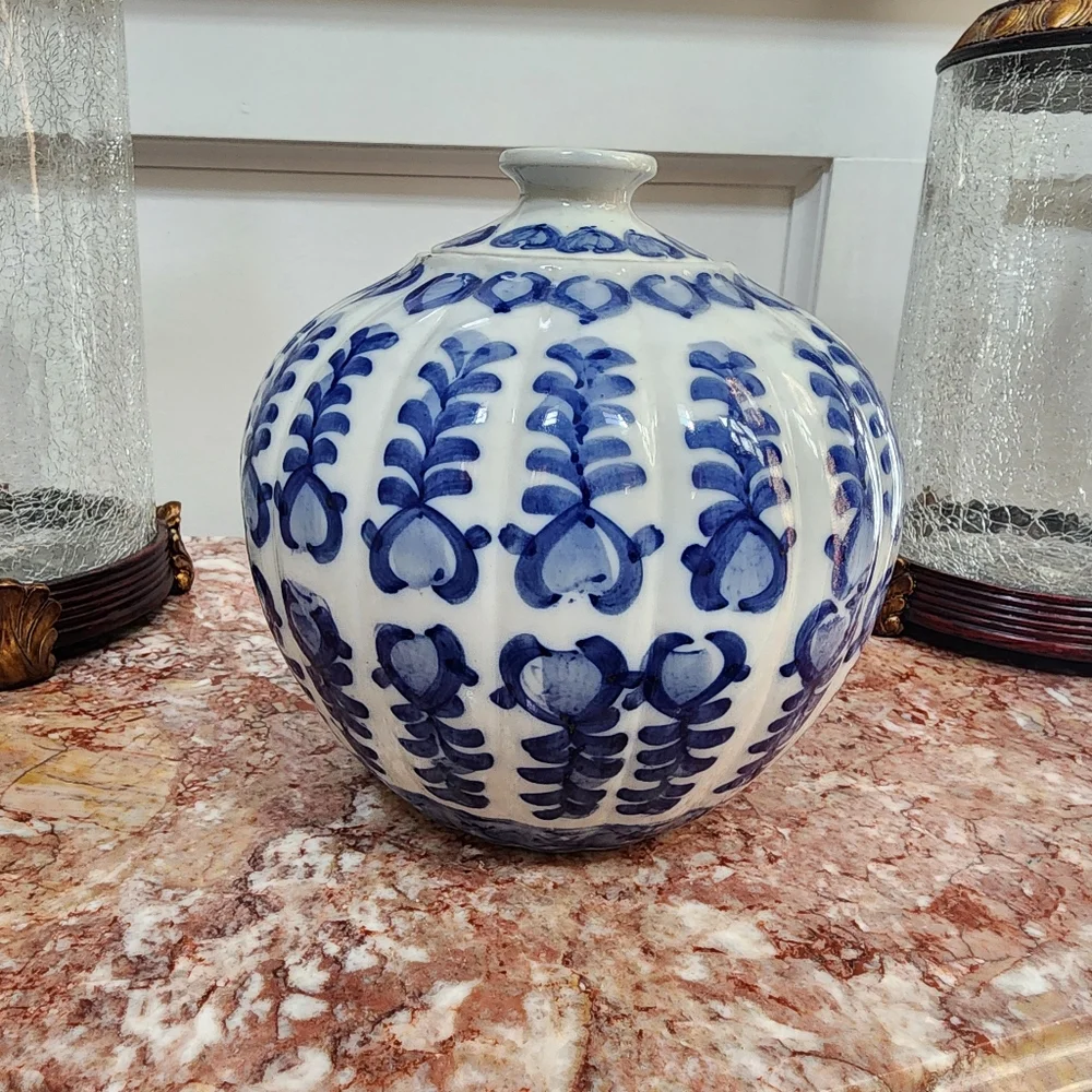 Vintage Porcelain Blue White Flow Round Asian Melon Ginger Jar Lid Chinoiserie - Picture 2 of 7